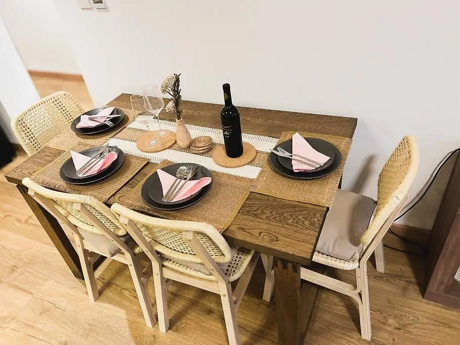 Luxury Downtown Dubai Burj Khalifa & Fountain View Apartment