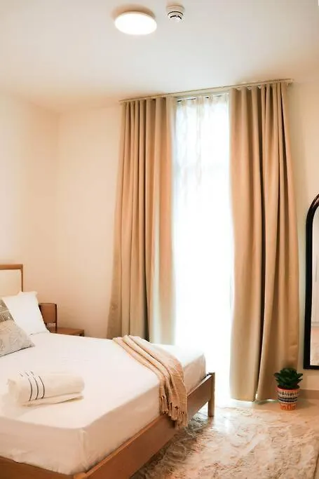 Luxury Downtown Dubai Burj Khalifa & Fountain View Apartment