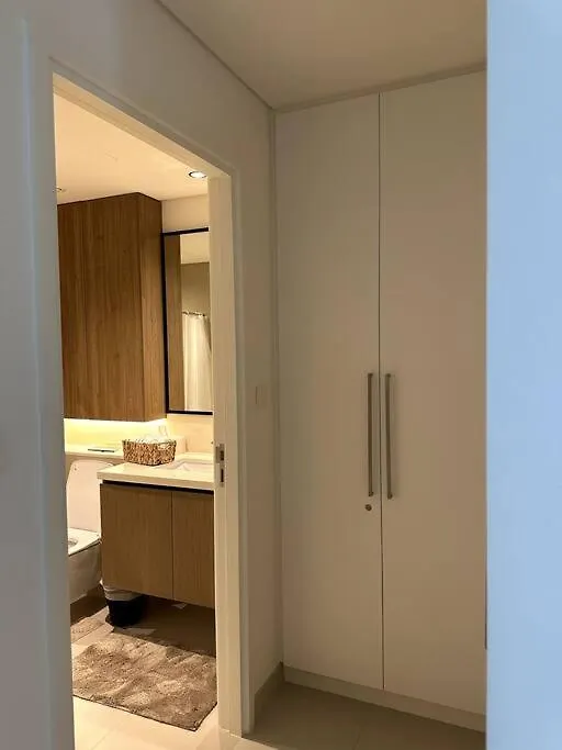 Luxury Downtown Dubai Burj Khalifa & Fountain View Apartment
