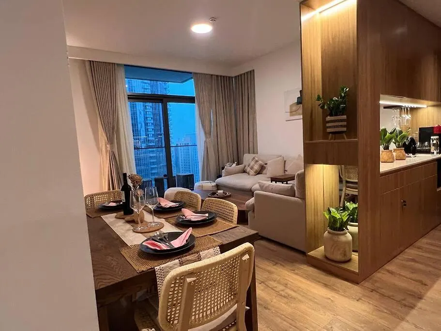 Luxury Downtown Dubai Burj Khalifa & Fountain View Apartment