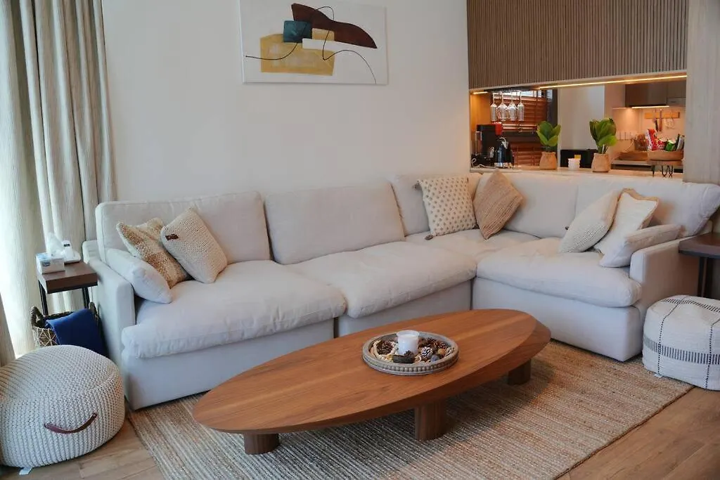 Luxury Downtown Dubai Burj Khalifa & Fountain View Apartment