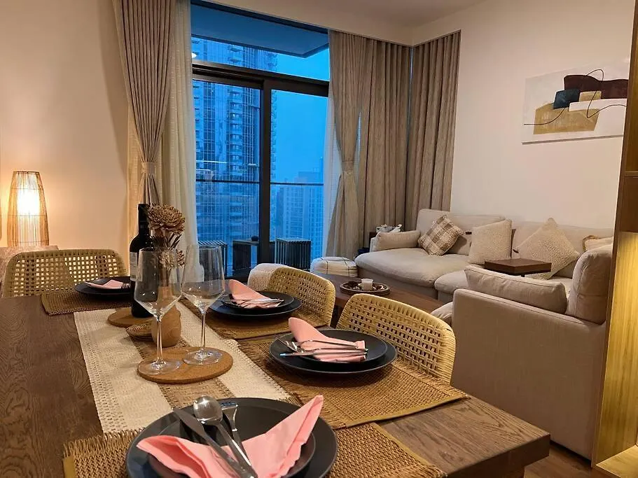 Luxury Downtown Dubai Burj Khalifa & Fountain View Apartment