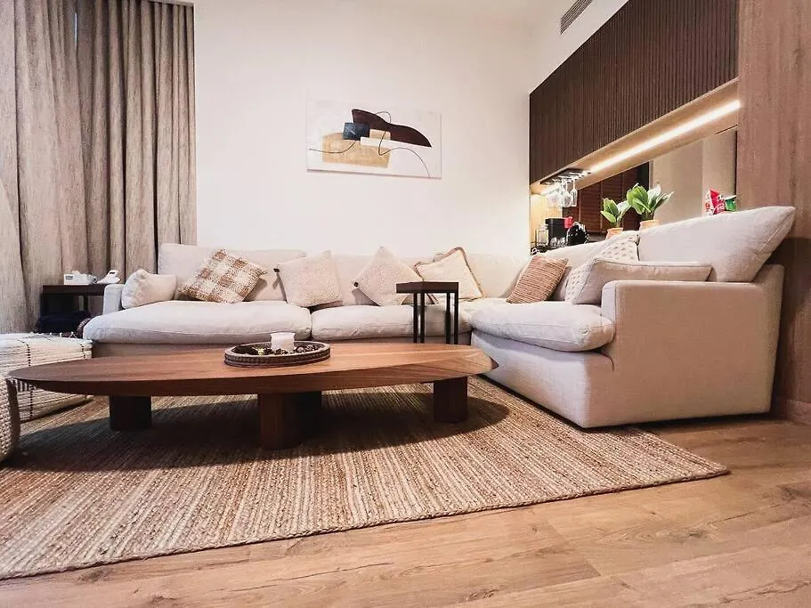 Luxury Downtown Dubai Burj Khalifa & Fountain View Apartment